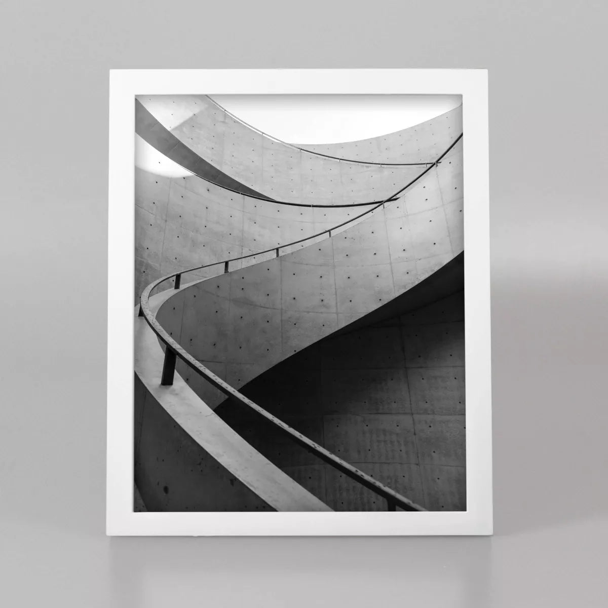 Thin Frame White - Threshold