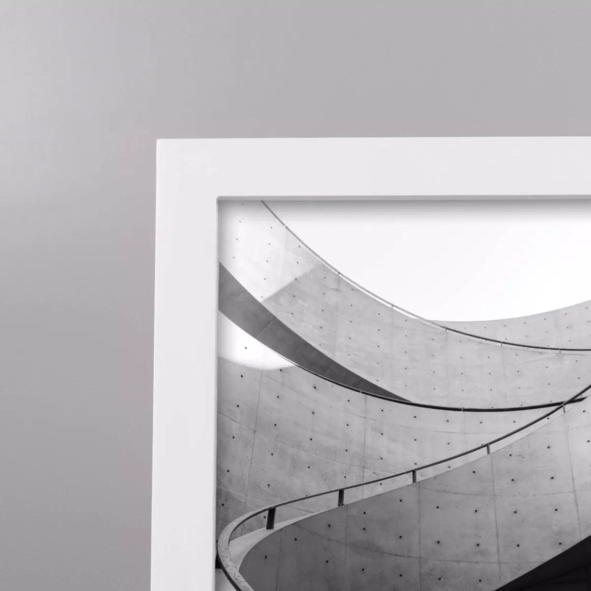 Thin Frame White - Threshold